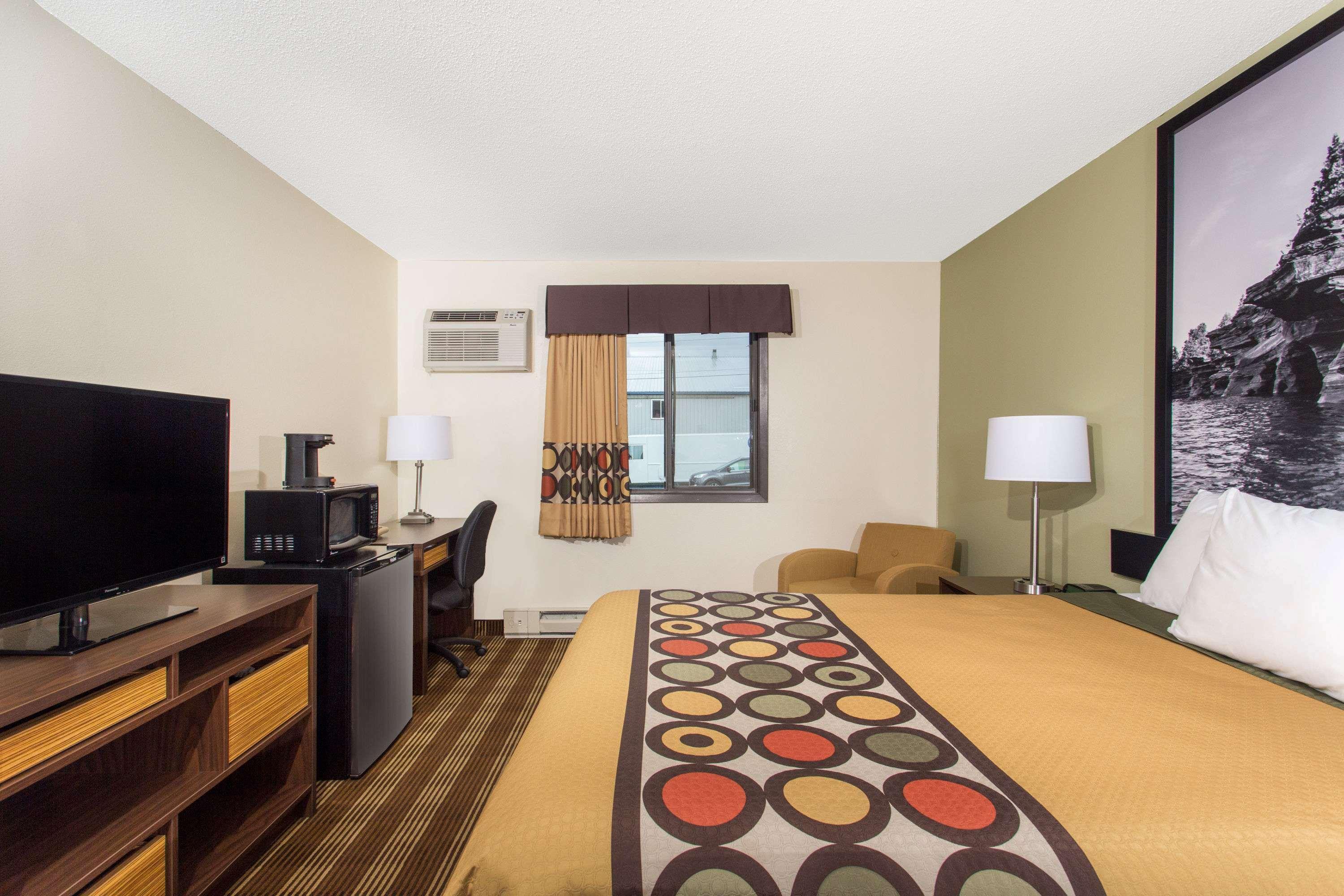 Мотель Super 8 By Wyndham Eau Claire I-94 Екстер'єр фото