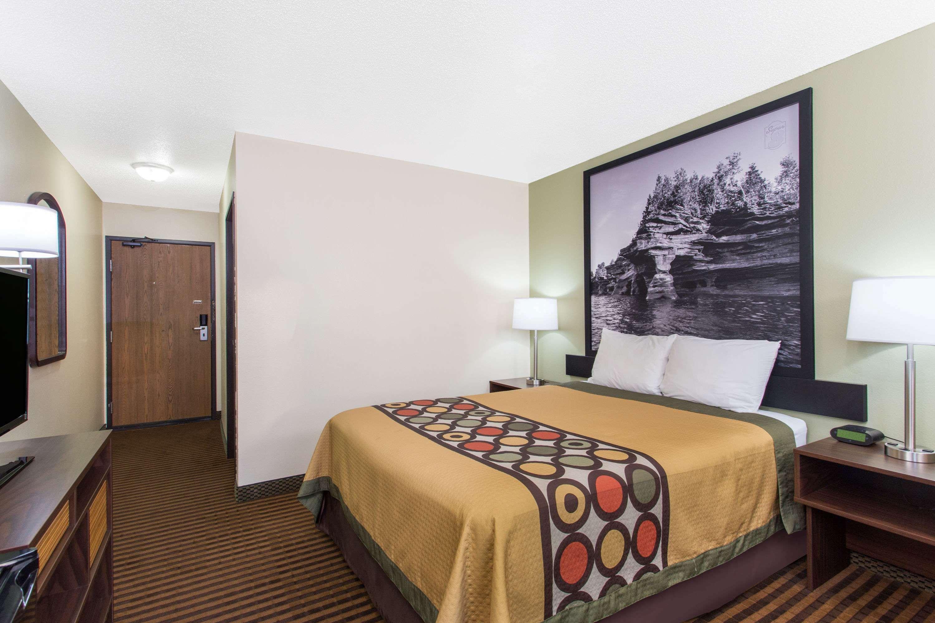 Мотель Super 8 By Wyndham Eau Claire I-94 Екстер'єр фото