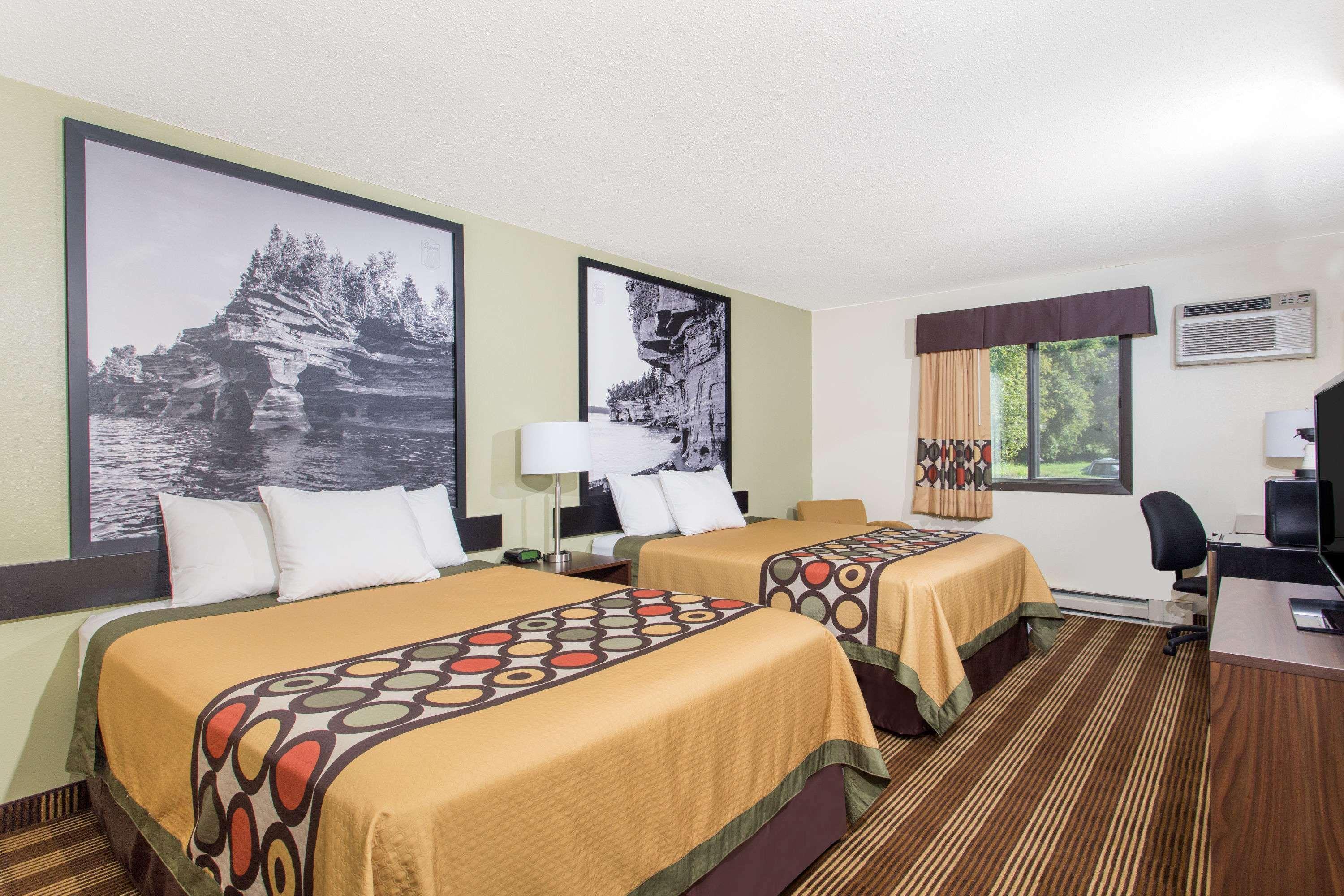 Мотель Super 8 By Wyndham Eau Claire I-94 Екстер'єр фото